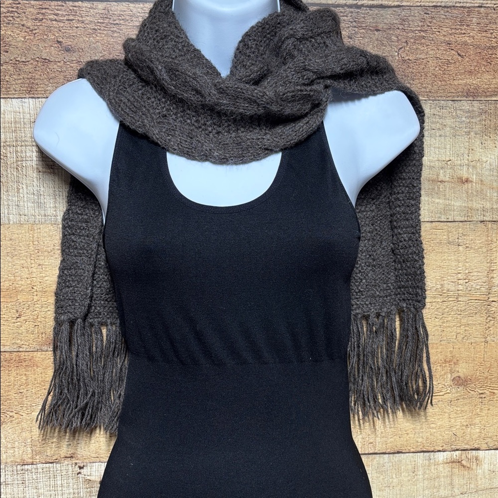 Peruvian Link Alpaca Cable Knit Scarf with Fringe